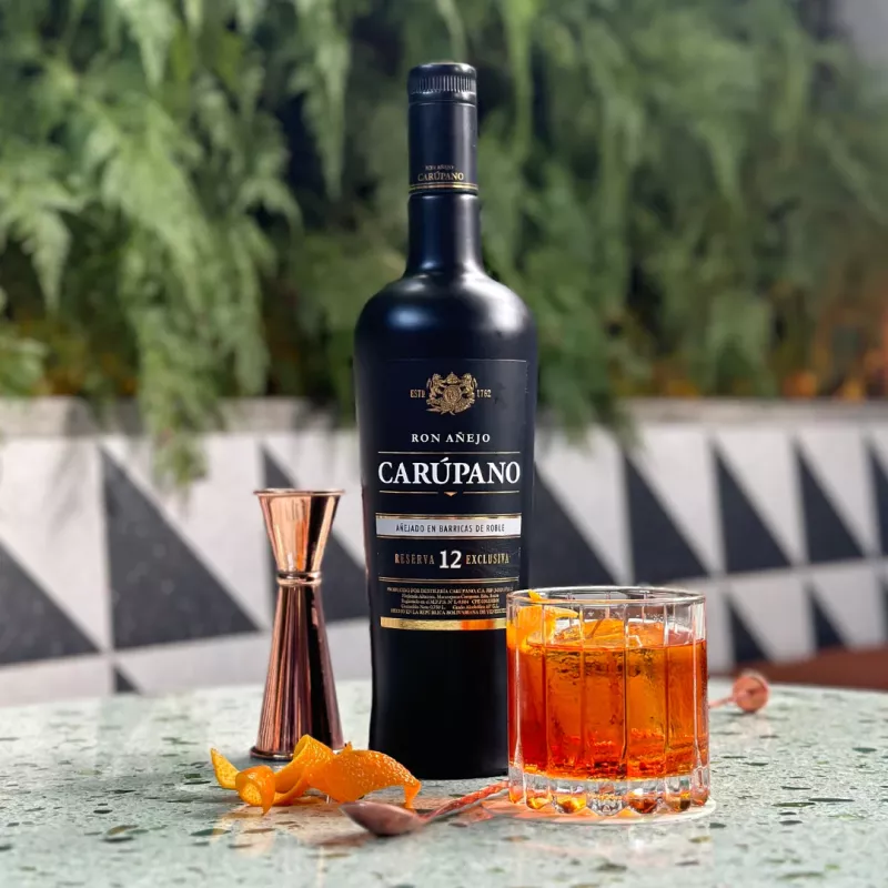 RON AÑEJO CARUPANO RESERVA 12 EXCLUSIVA DE 0,750ML CAJA DE 12 UNDS