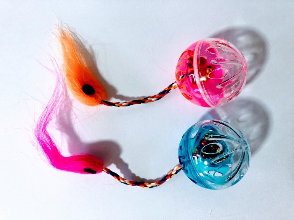 Juguete Set Pelotas Sonajero C/cola Gatos Mascotas Siames