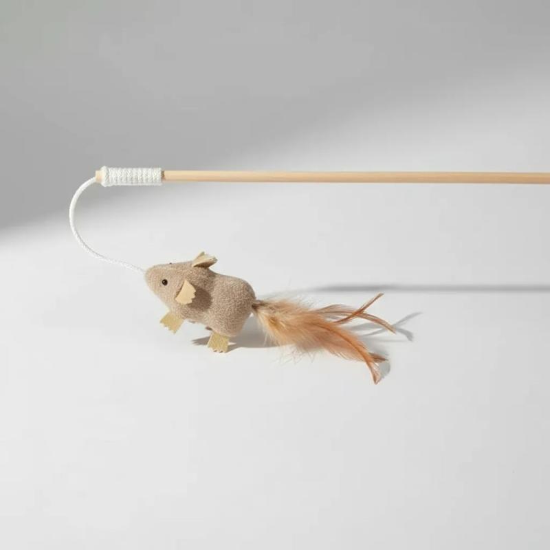 Juguete Varita Cañita Raton Peluche C/ Plumas Trixie Gatos