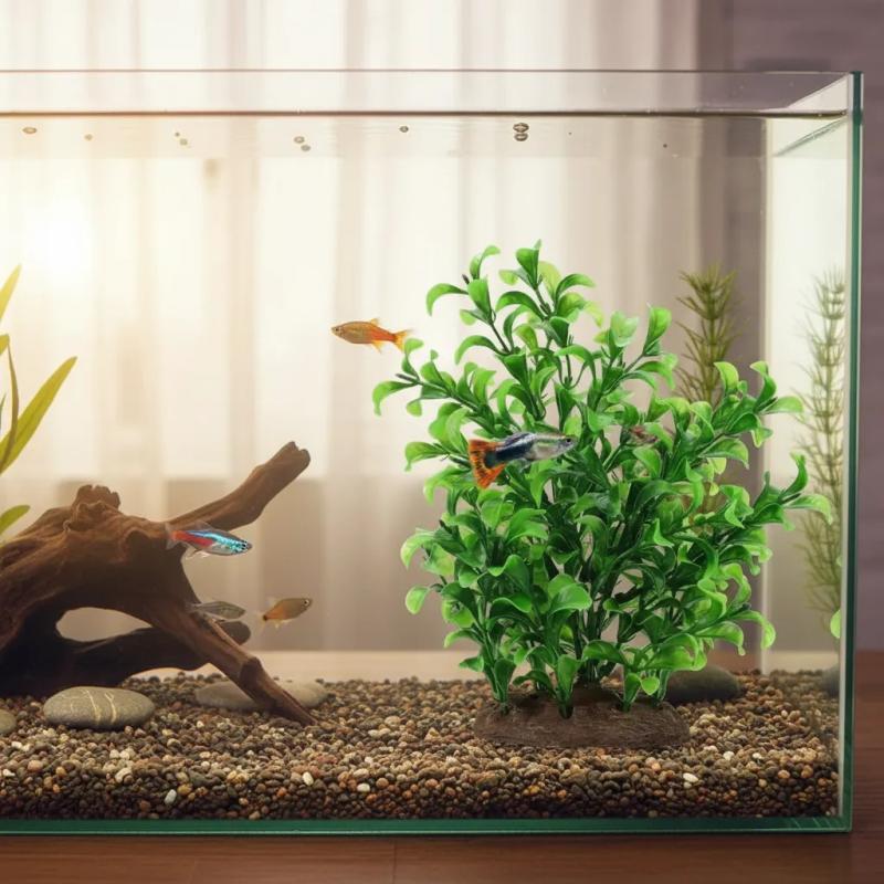 Planta Plastica Artificial Fluval 20cm C/ Base Acuario