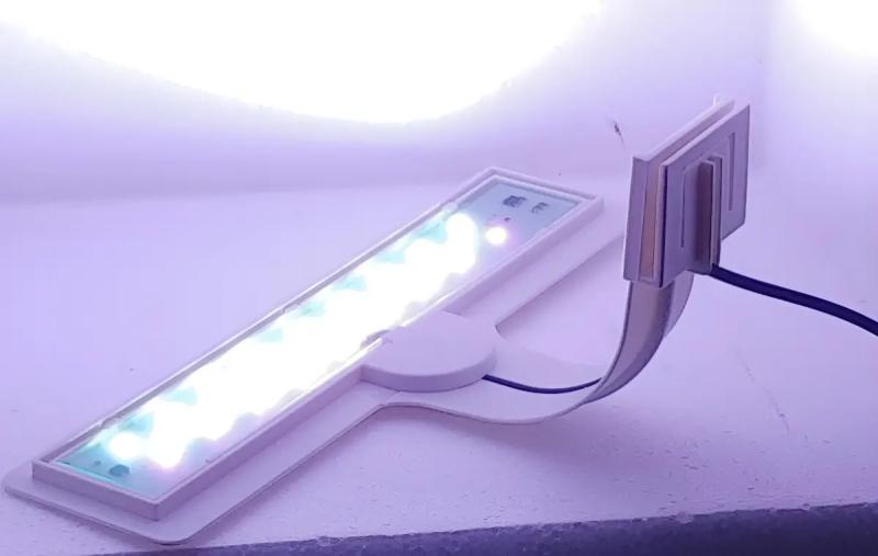 Luced Led Iluminador Ktm638 3 Posiciones 12w Kintons Acuario