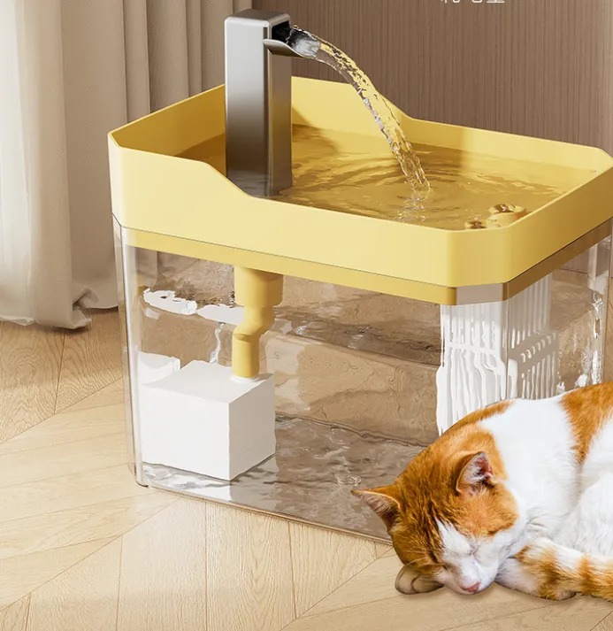 Fuente Bebedero Dispenser De Agua 1.5lt 16x11x12cm Mascotas