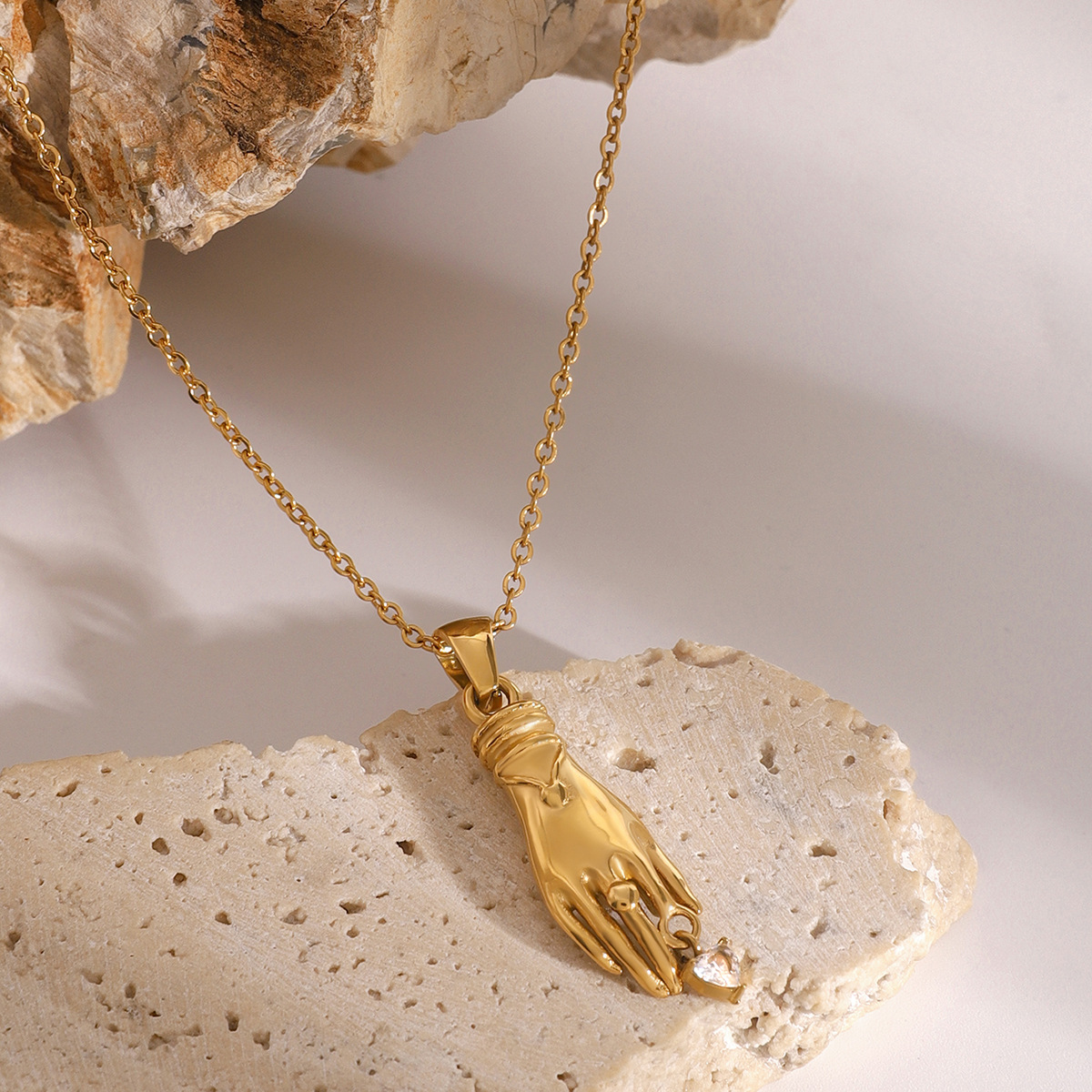 COLLAR AMULETO GOLD x1u