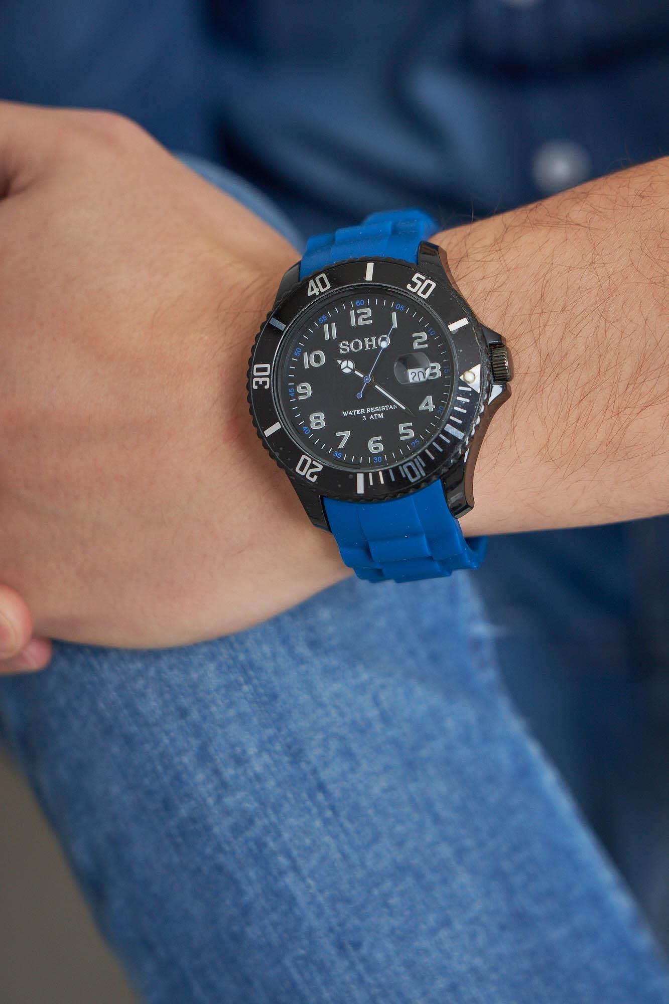 Reloj Análogo Caballero  CH307 Calendario