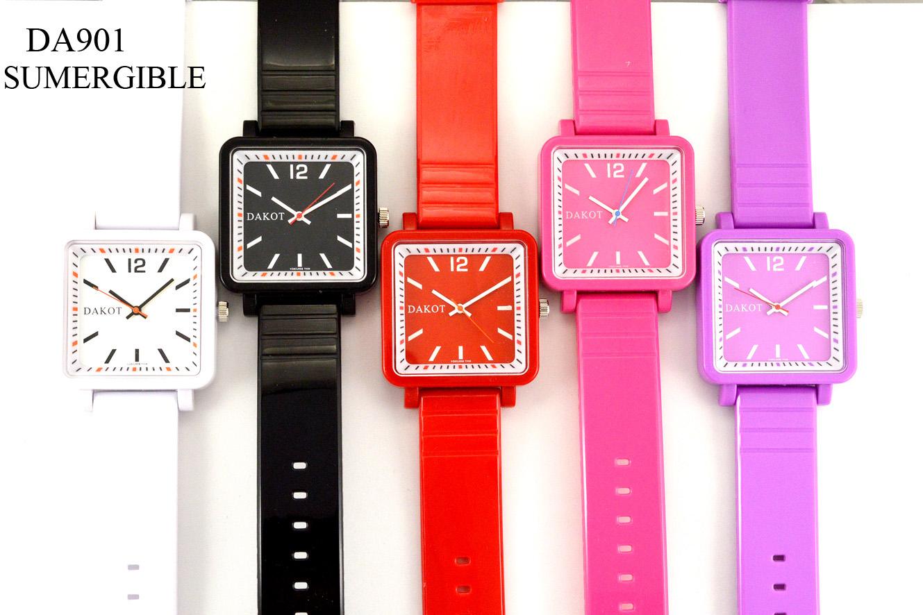 Reloj Análogo Unisex DA901 Sumergible