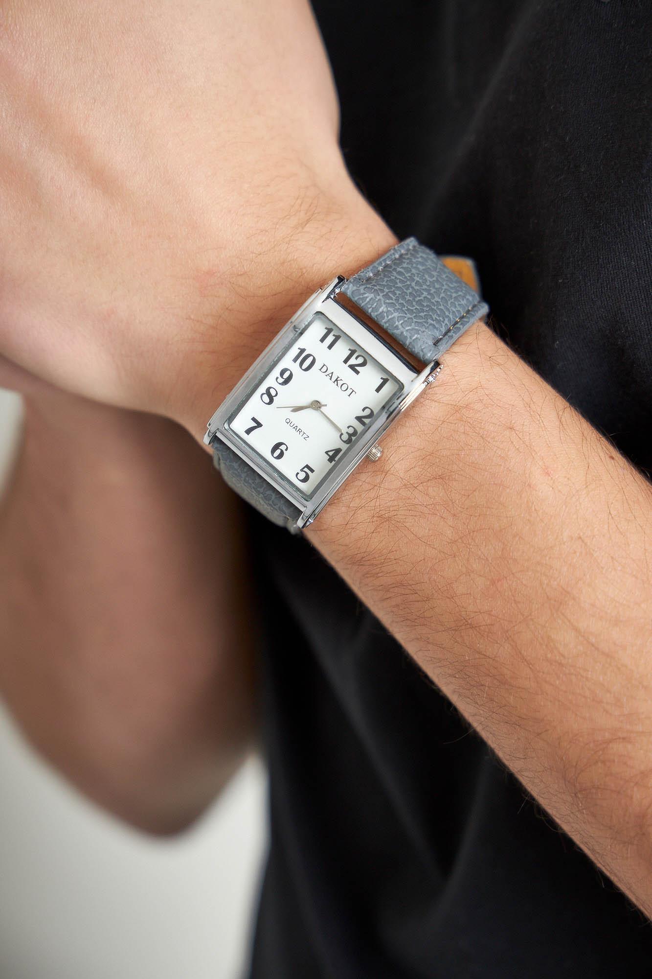 Reloj Análogo Caballero DA01C