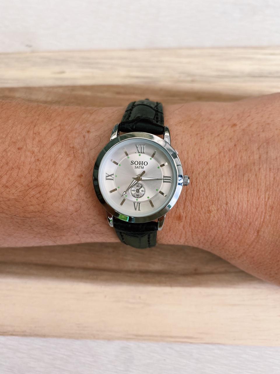 Reloj Análogo Dama CH468 Sumergible