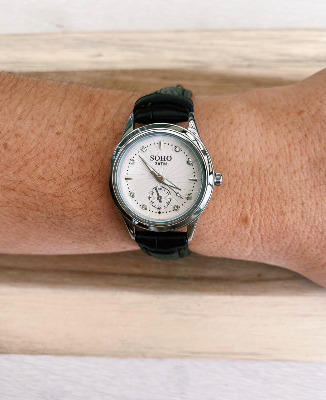 Reloj Análogo Dama CH476 Sumergible