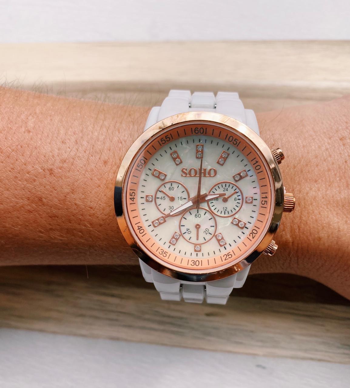 Reloj Análogo Unisex CH276 Carey