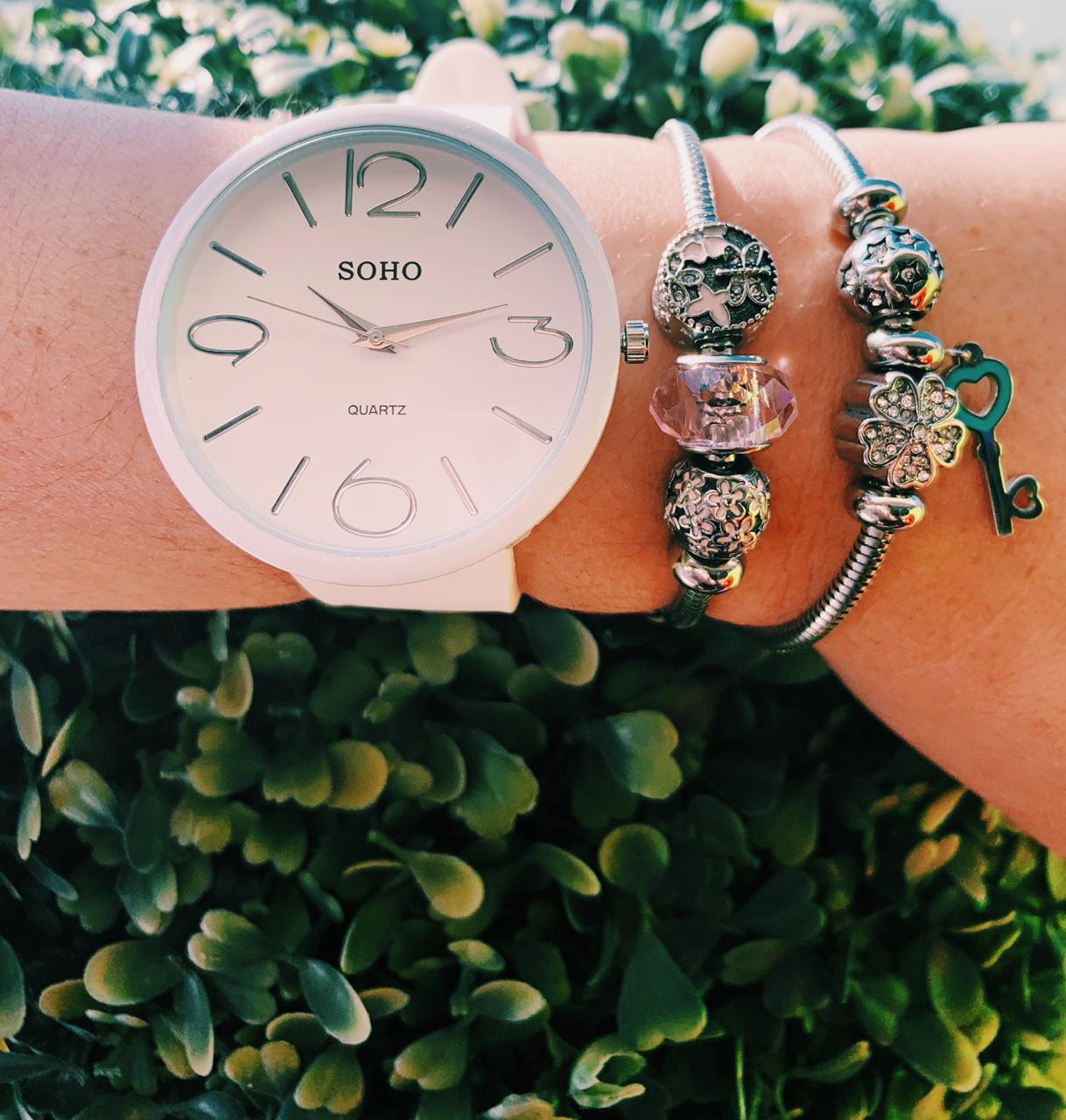 Reloj Análogo Goma CH083