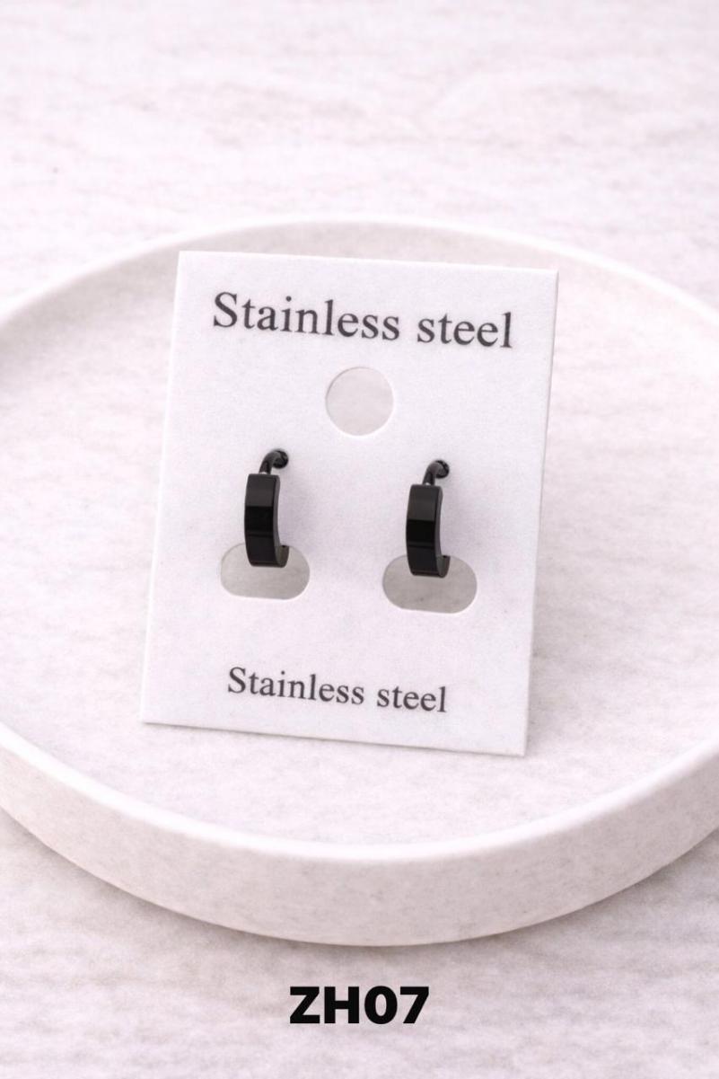 Aro cubano en acero negro ZH07