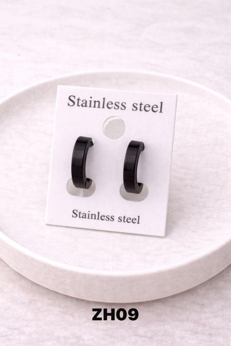 Aro cubano en acero negro ZH09