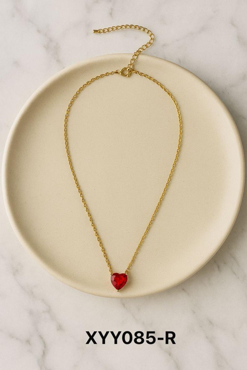 Cadena con dije en acero dorado XYY085