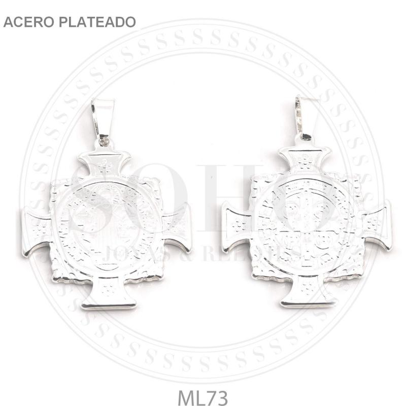 Dije religioso en acero blanco ML73