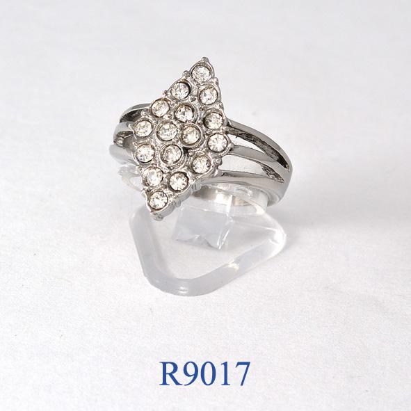 Anillo con brillo R9017
