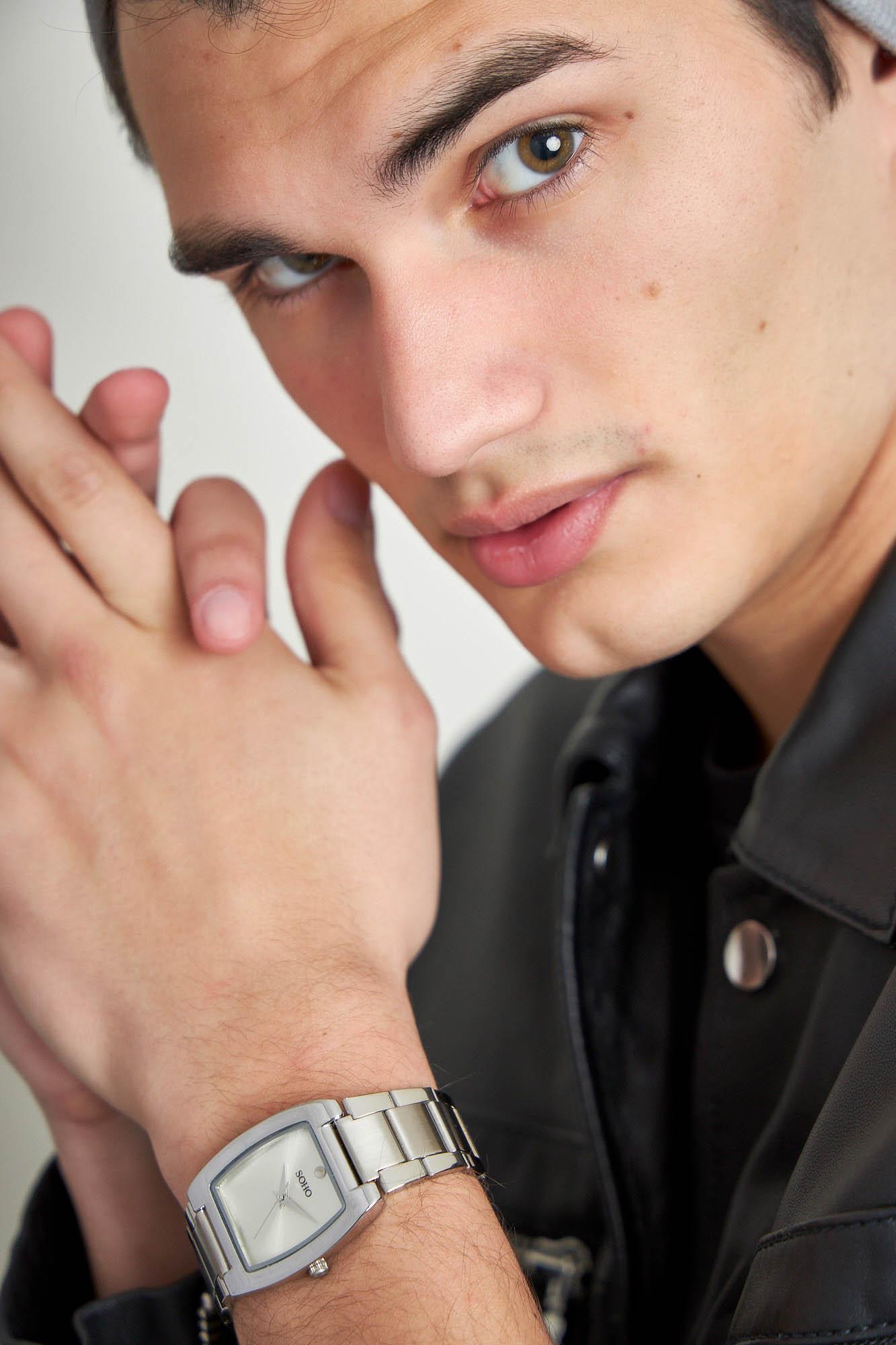 Reloj Análogo Caballero CH132M Movado