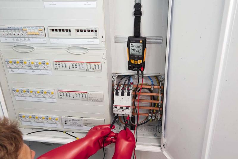 Multímetro Digital Testo 760-3 Tester True RMS 1000V