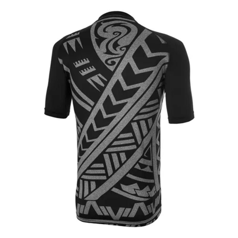 REMERA PROTECCION SOLAR UV HOMBRE MANGA CORTA SWEAR