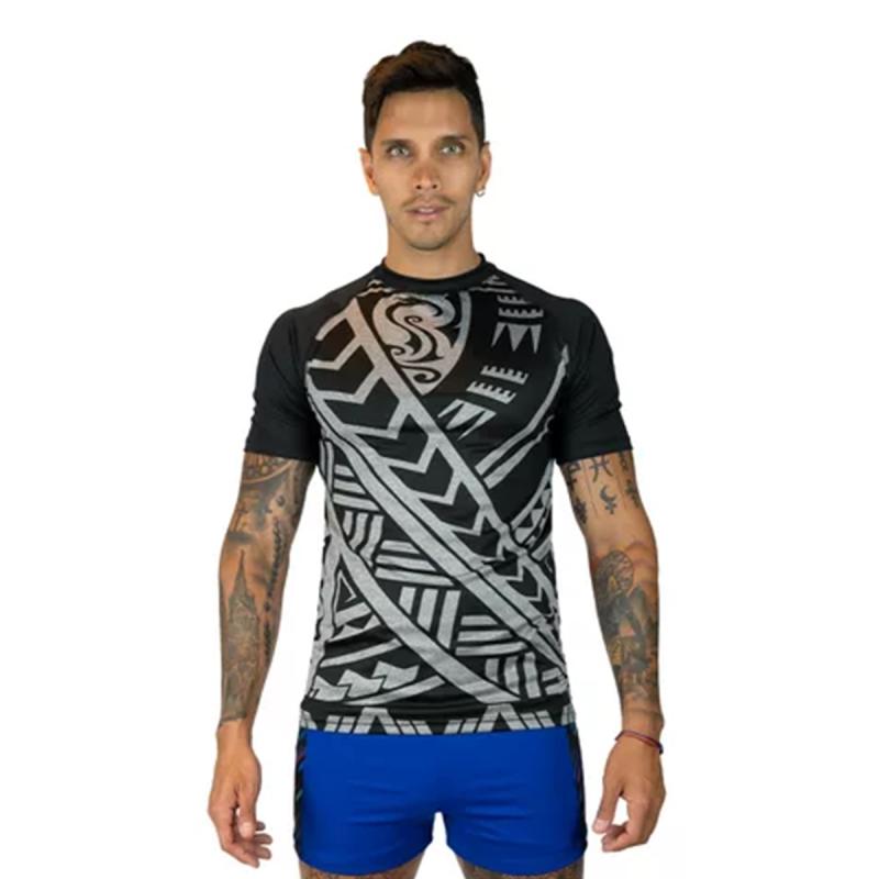 REMERA PROTECCION SOLAR UV HOMBRE MANGA CORTA SWEAR