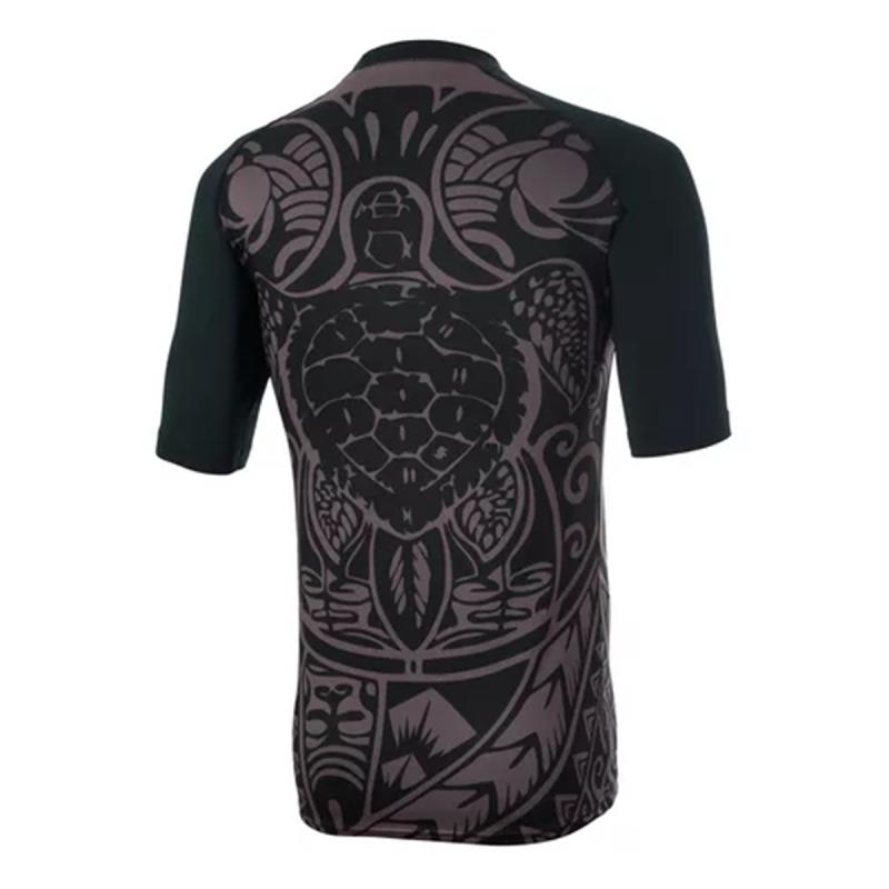 REMERA PROTECCION SOLAR UV HOMBRE MANGA CORTA SWEAR
