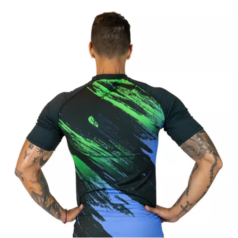 REMERA PROTECCION SOLAR UV HOMBRE MANGA CORTA SWEAR