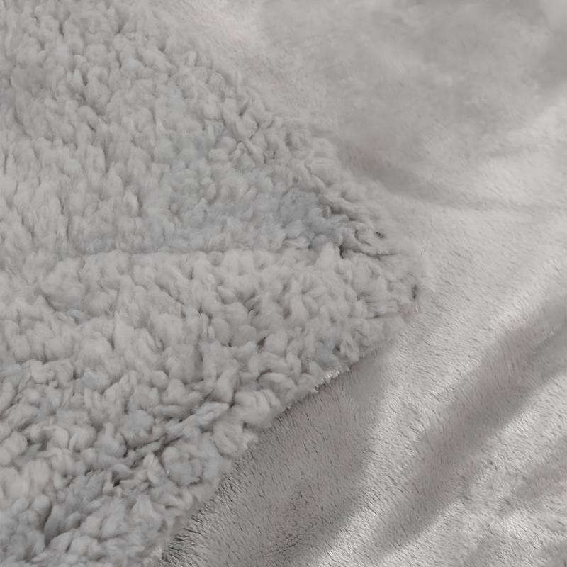 Edredón Flannel Con Corderito Triple Capa Catana Home King