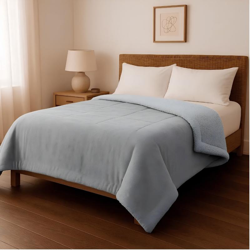 Edredón Flannel Con Corderito Triple Capa Catana Home King