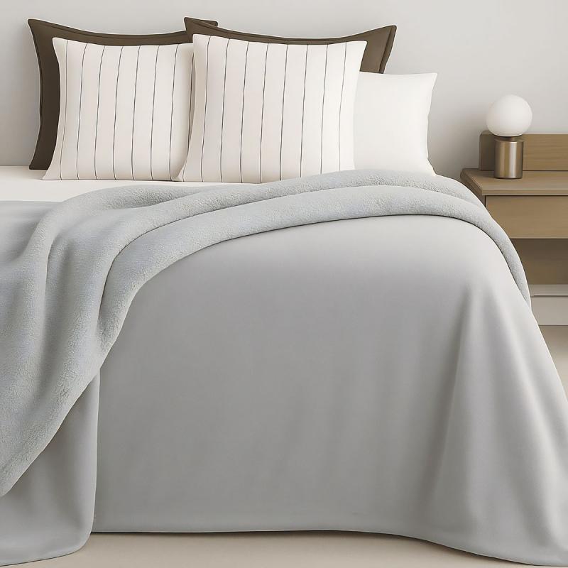 Frazada Doble Flannel Con Corderito Catana Home Queen
