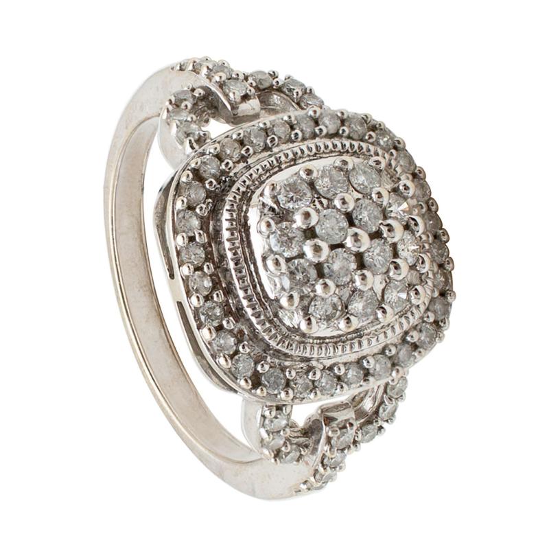 Anillo de Oro 18 kilates - Frente Cuadrado Con Brillantes