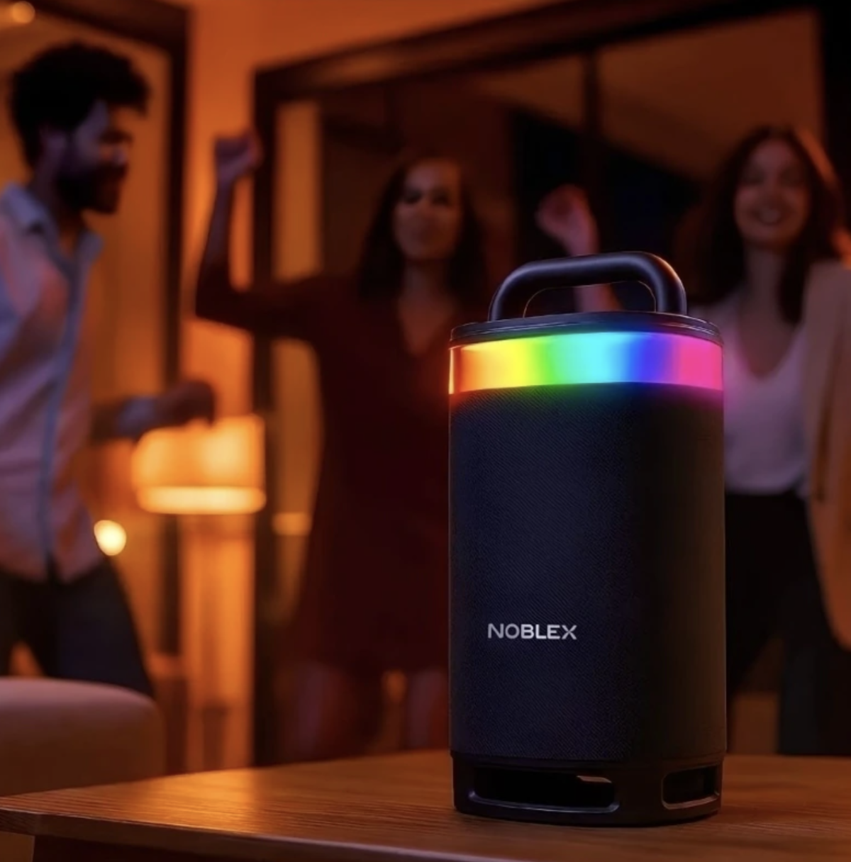 Parlante Portátil Noblex TSN1500N 120W Sonido 360° Bluetooth 5.3 IPX5