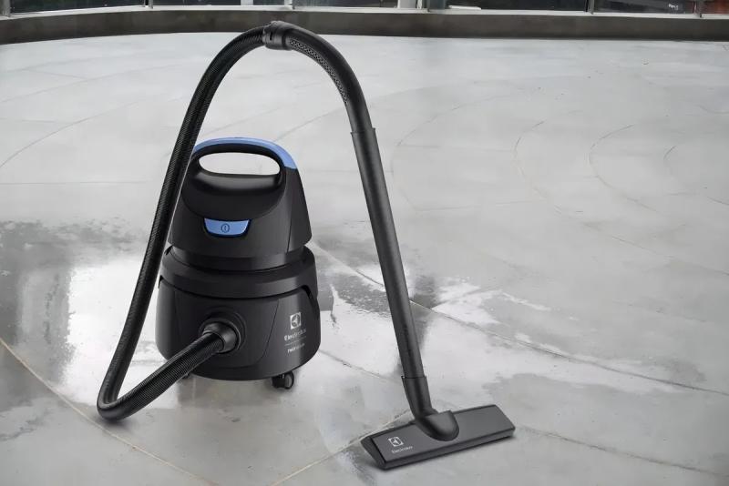 Aspiradora De Agua Y Polvo Electrolux Awd01 5 Lts 1250w