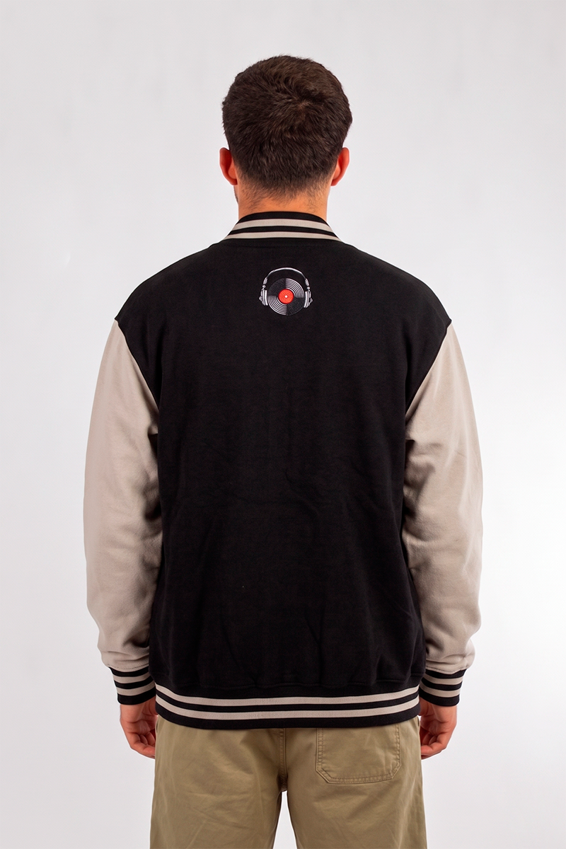 Campera Ocn Varsity Negro