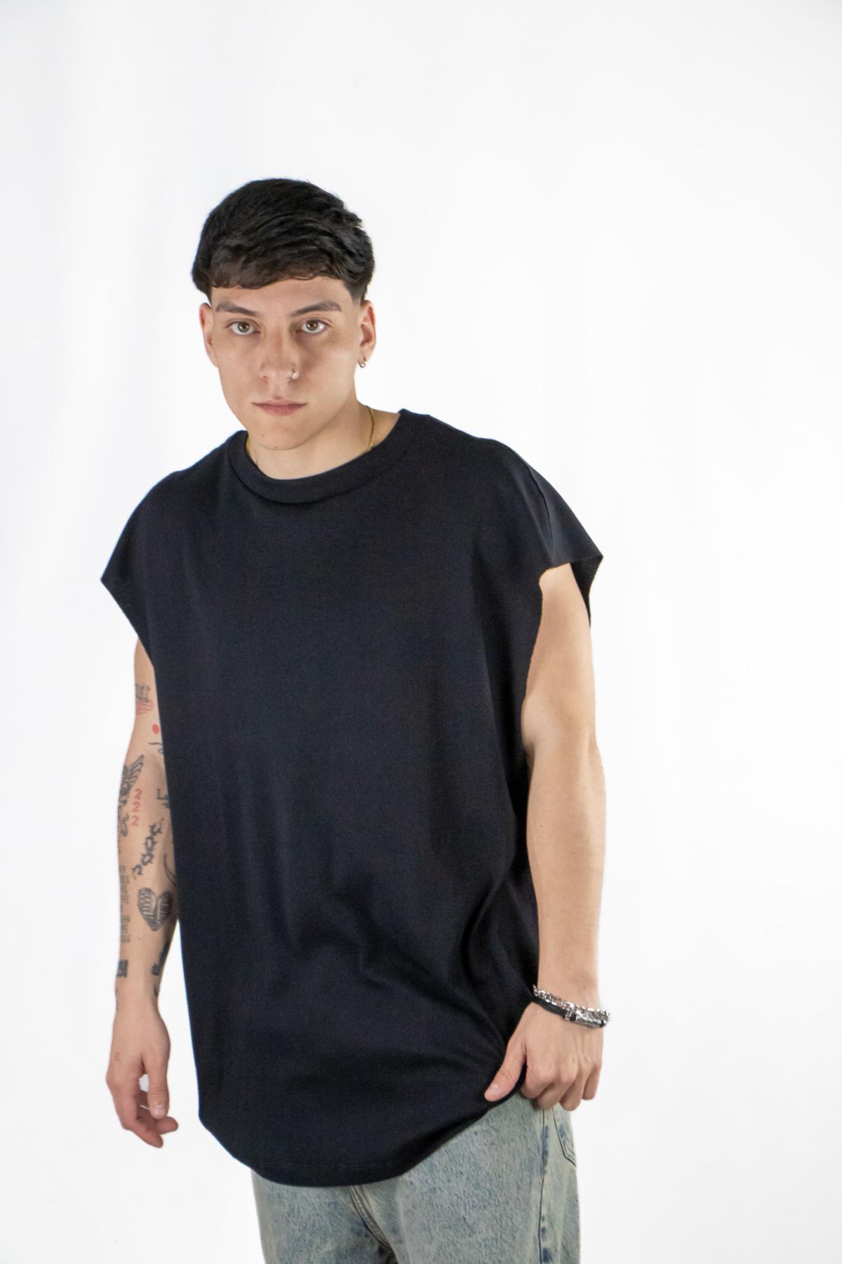 Musculosa Ocn Hombre Owens Oversize Negro 701