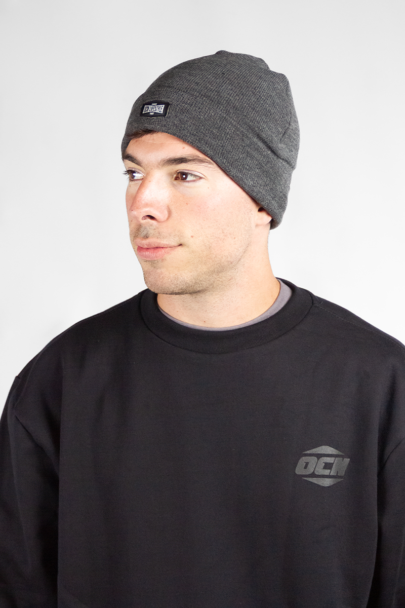 Gorro Ocn Liso Large Gris 645