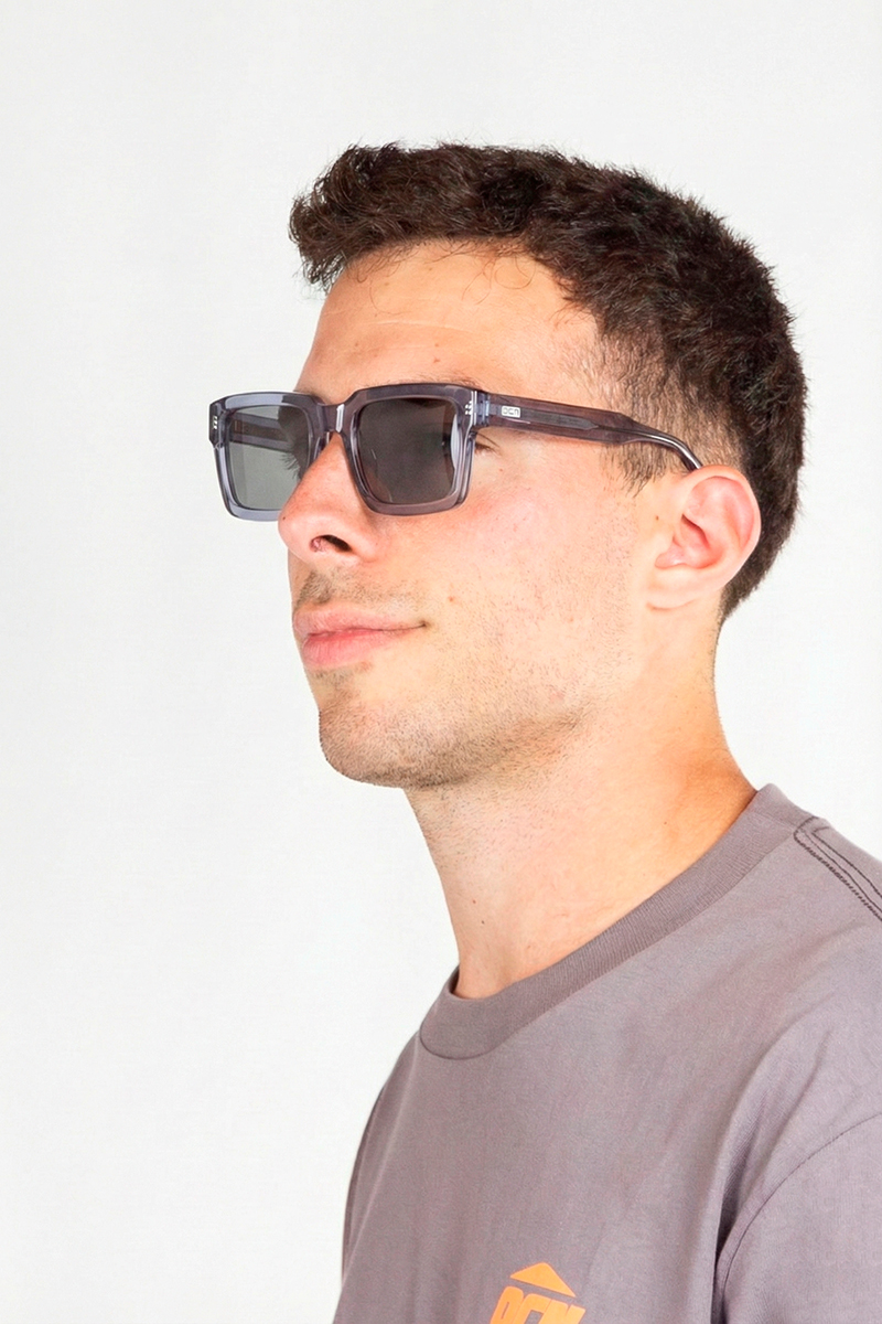 Anteojos De Sol Ocn Negro