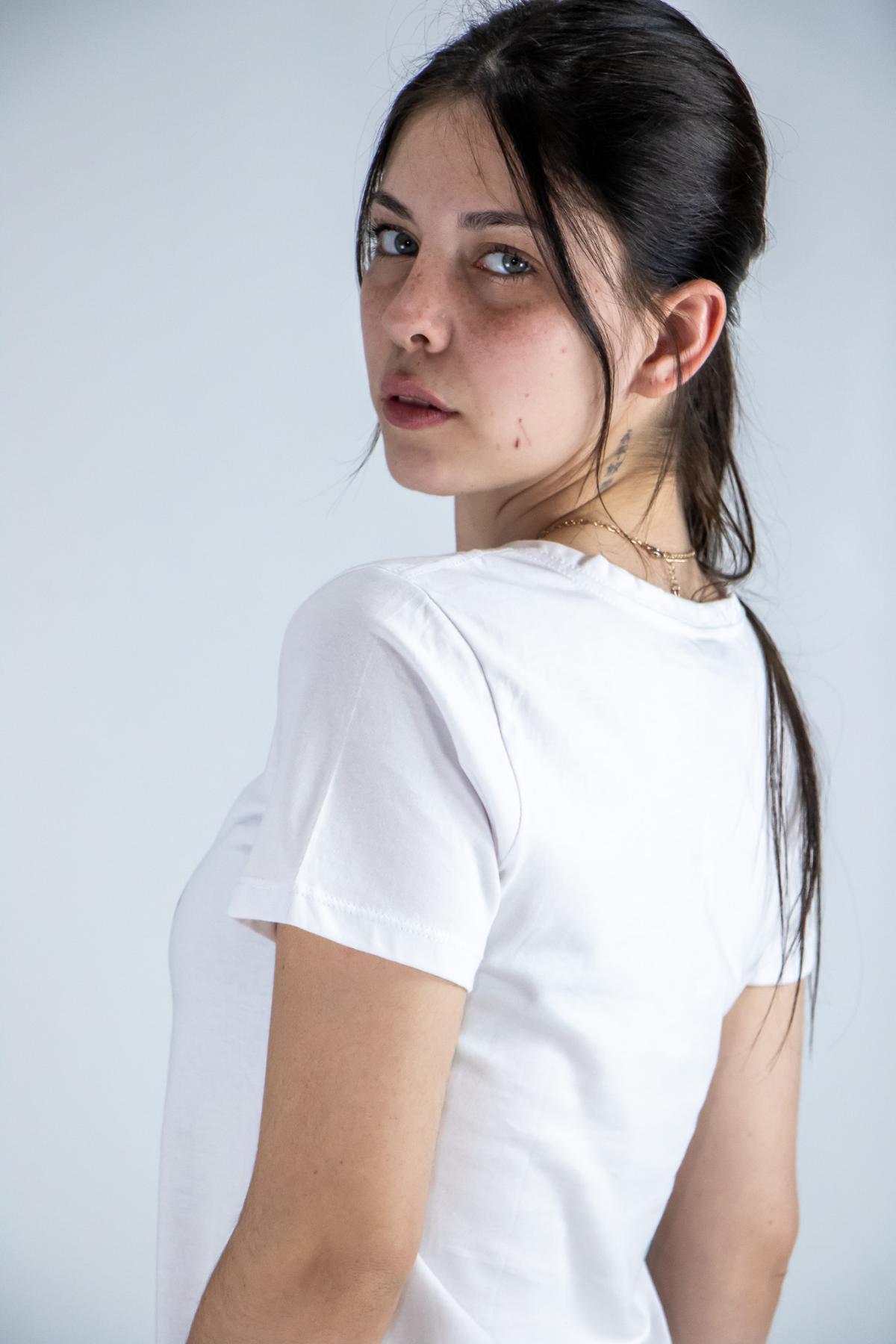 Remera Ocn Mujer Cassie Blanco H7