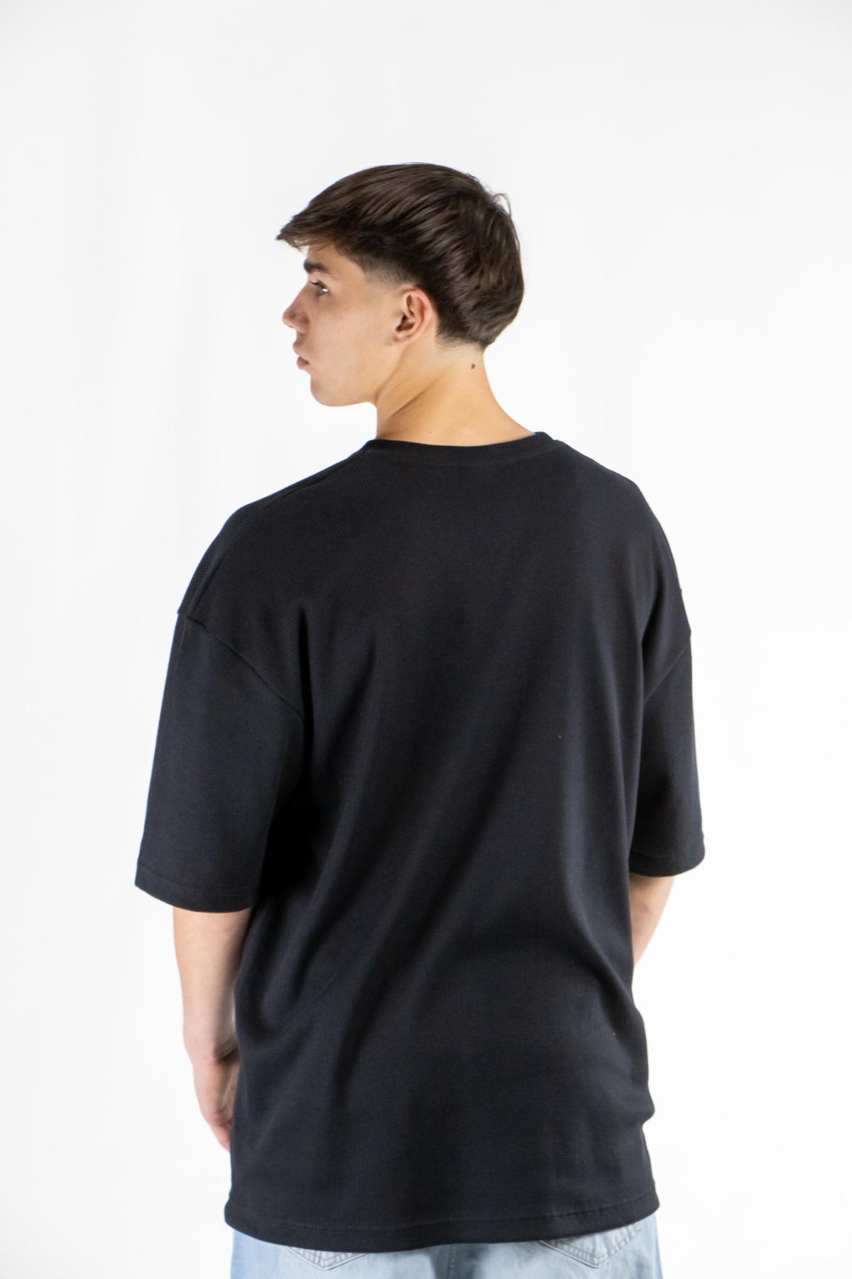 Remera Ocn Hombre Fisher Negro 701P0