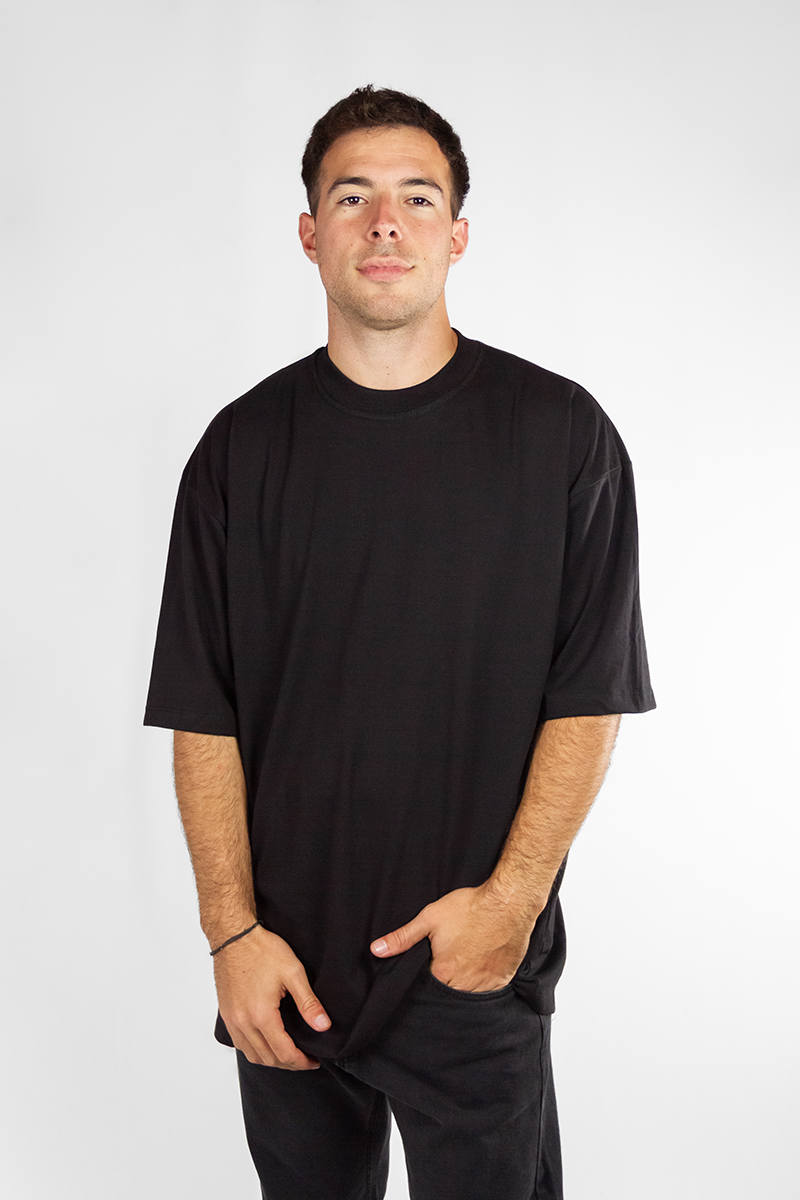 Remera Ocn Hombre  Ultra Negro 601