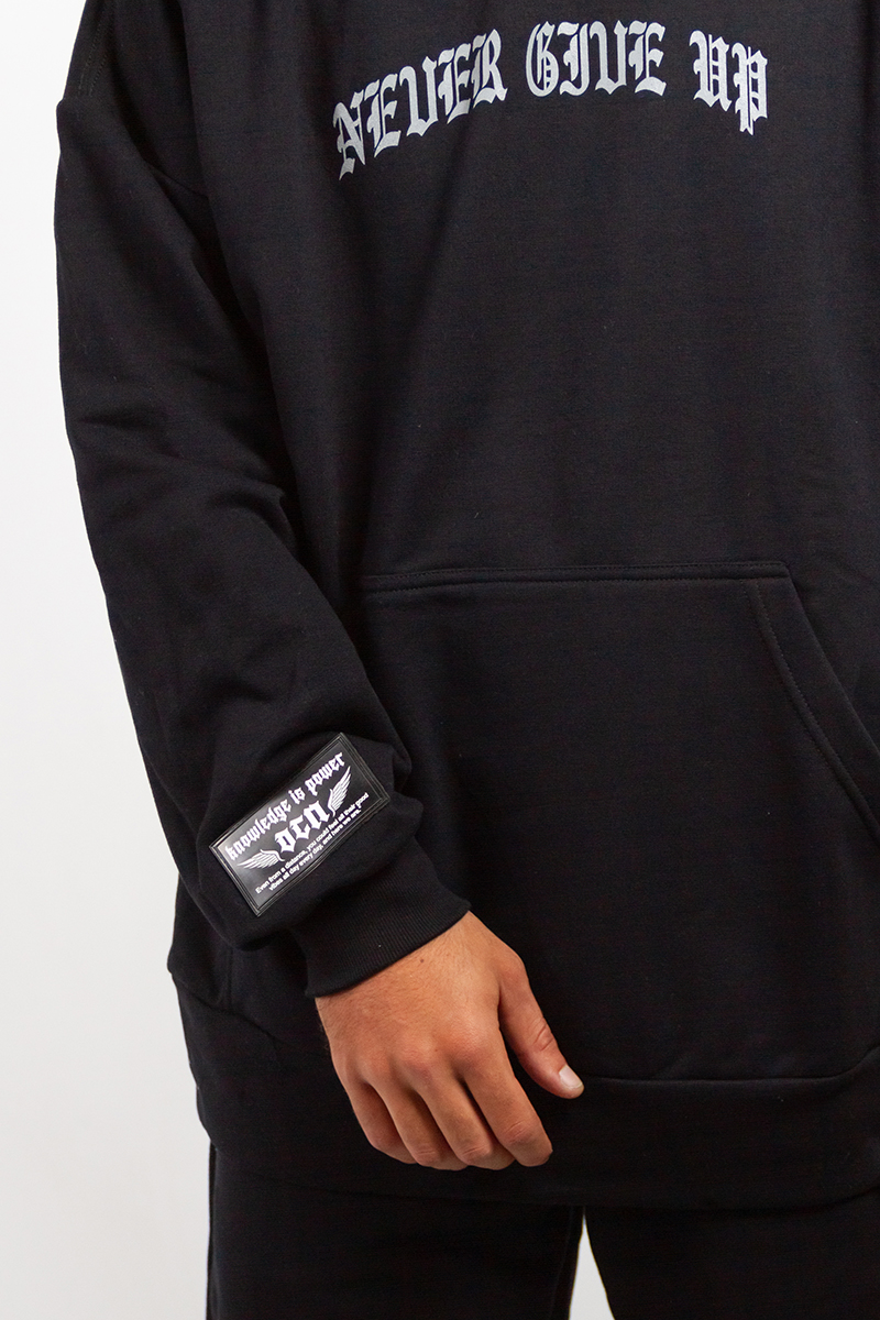 Buzo Ocn Gothic Overzise Negro (Producto Outlet)