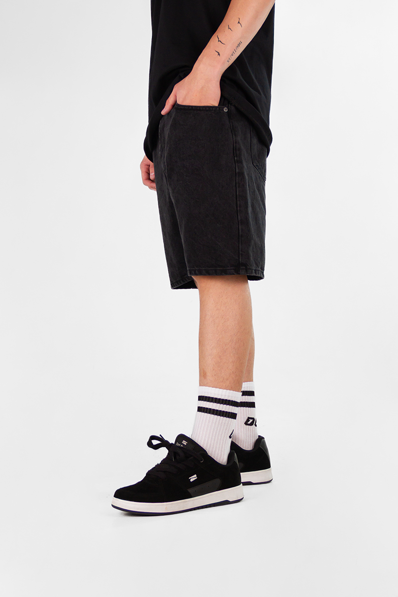 Bermuda Ocn Straight Negro