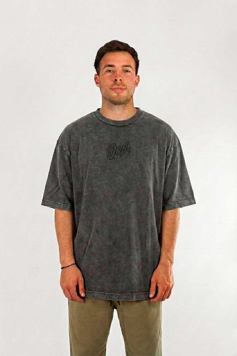 Remera Ocn Cracked Wash Negro