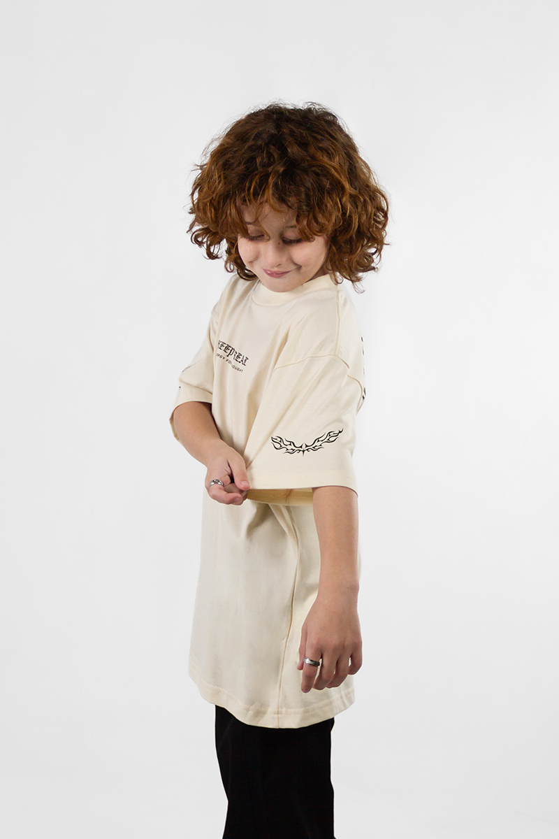 Remera Ocn Kids Gothic Crudo (Producto Outlet)