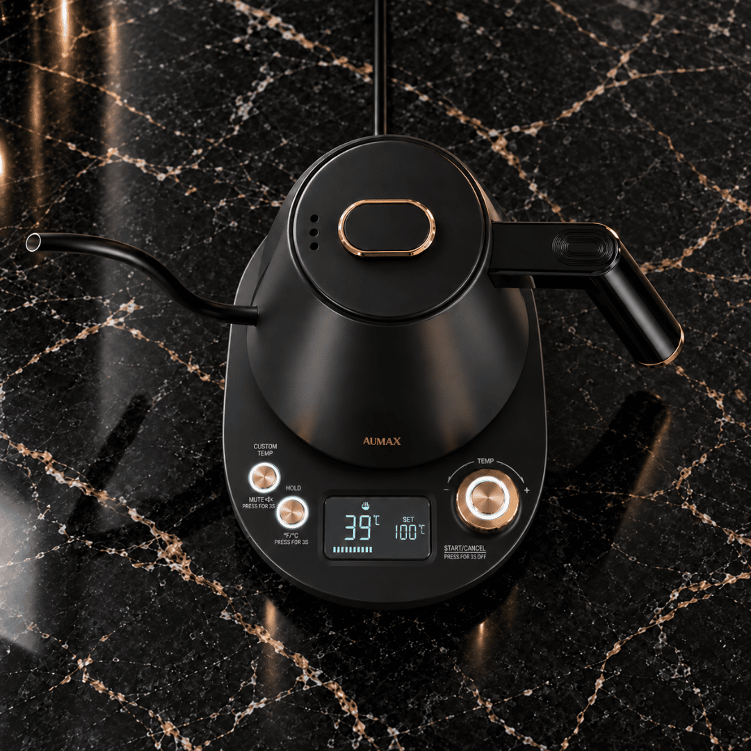 Pava Eléctrica Digital Aumax Nera Acero Black & Gold 1 Litro