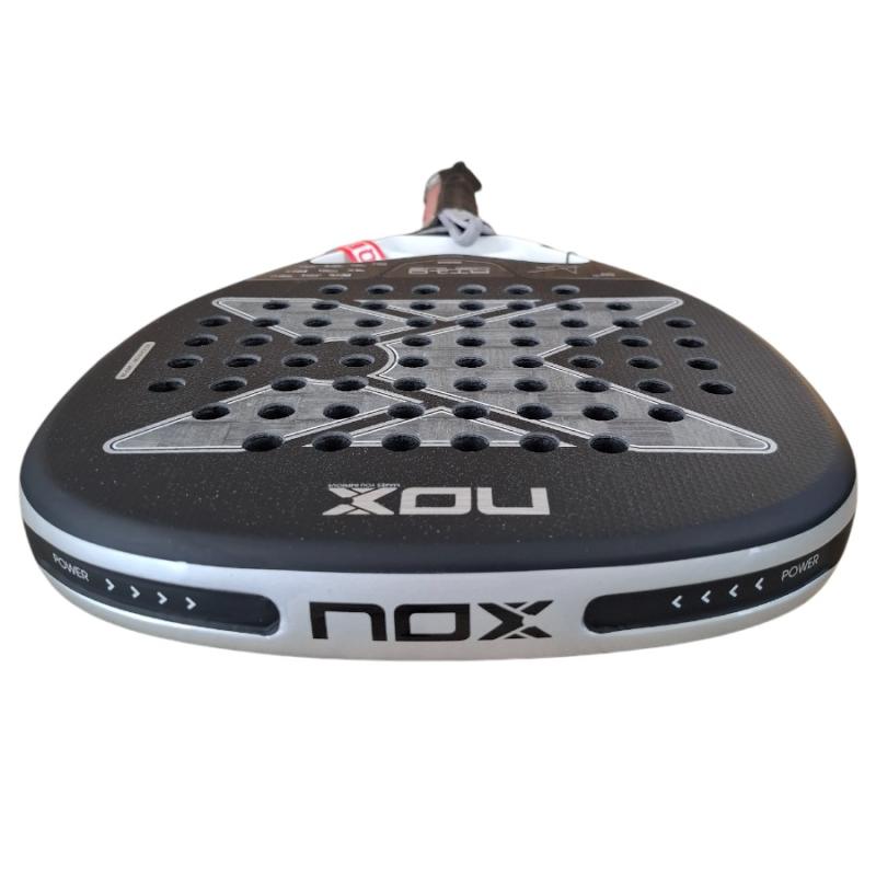 Paleta de padel Nox AT10 Genius Attack 18K Alum 2026 - Agustín Tapia