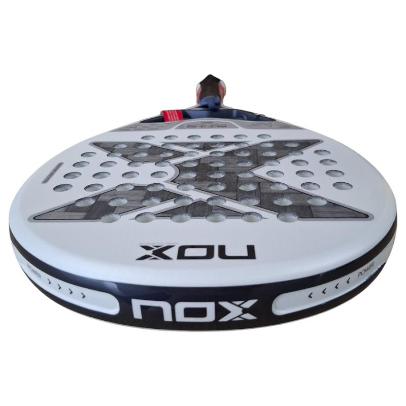 Paleta de padel Nox AT10 Genius 12K Alum XTREM Lite 2026 - Agustín Tapia