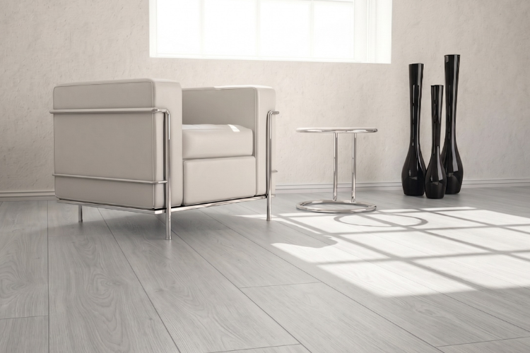 Piso Melamínico Kaindl Roble Palena 10mm (Caja 1,28 m²)