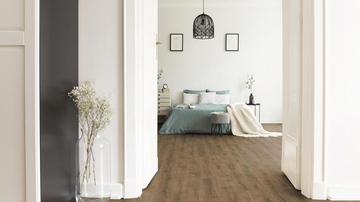 Piso Melamínico Kaindl Aqualine Oak Sarocco Enna K2915 8mm