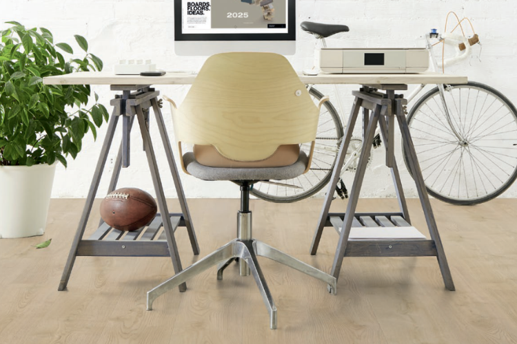 Piso Melamínico Kaindl Aqualine Oak Sarocco Noto K2908 8mm