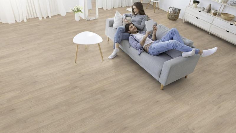 Piso Melamínico Kaindl Floorganic Roble Cremona Cotta 8,5 mm – K2737