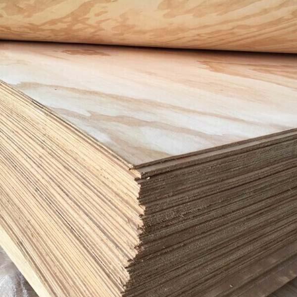 Terciado Pino (Xx) 1,60x2,10 3mm